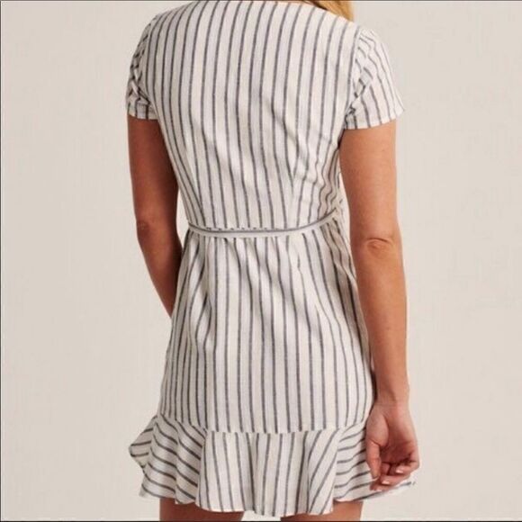 Abercrombie & Fitch White Blue Striped Wrap Ruffle Mini Dress - Picture 2 of 9